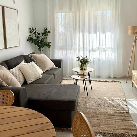 Nuevo Torrox Deluxe Beach & Piscina Kültér fotó