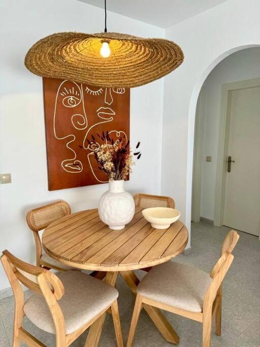 Nuevo Torrox Deluxe Beach & Piscina Kültér fotó