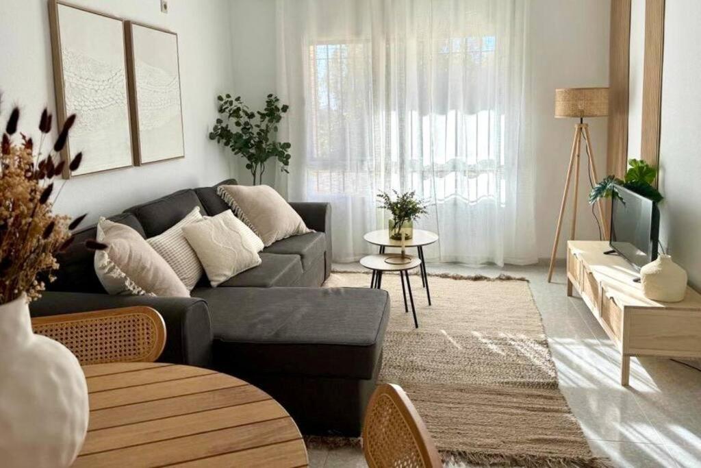 Nuevo Torrox Deluxe Beach & Piscina Kültér fotó